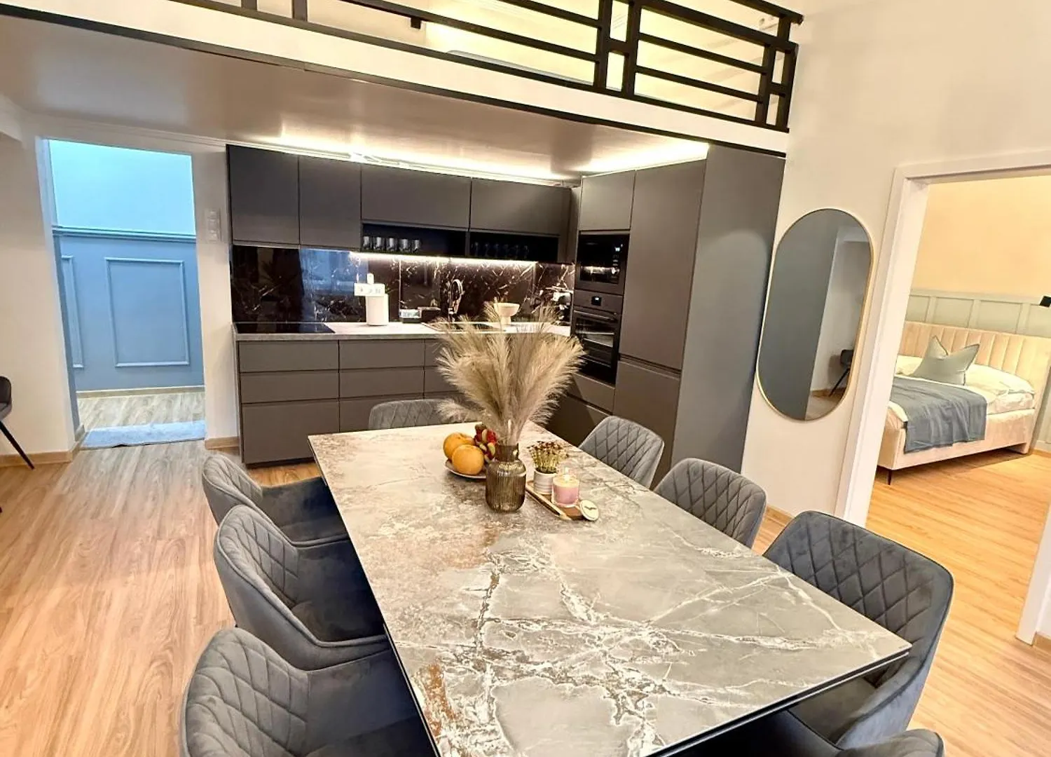 Stunning Apartment In Middle Of Wenceslas Square Prag